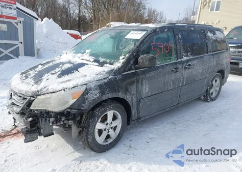 2011 Volkswagen Routan Se z USA, uszkodzony, nr VIN 2V4RW3DG5BR695637